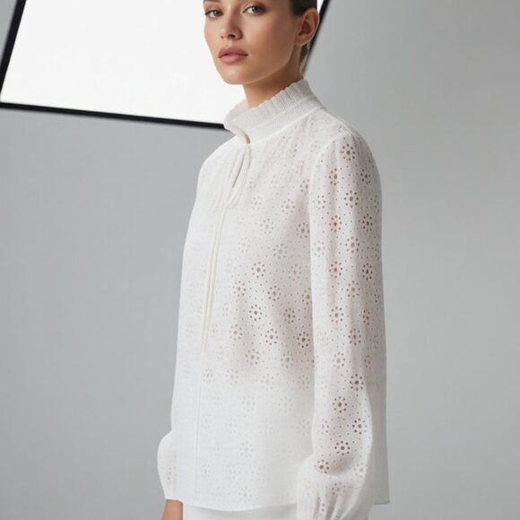 $695 AKRIS PUNTO laser eyelet cut out blouse w under cami US 10 - Picture 2 of 15